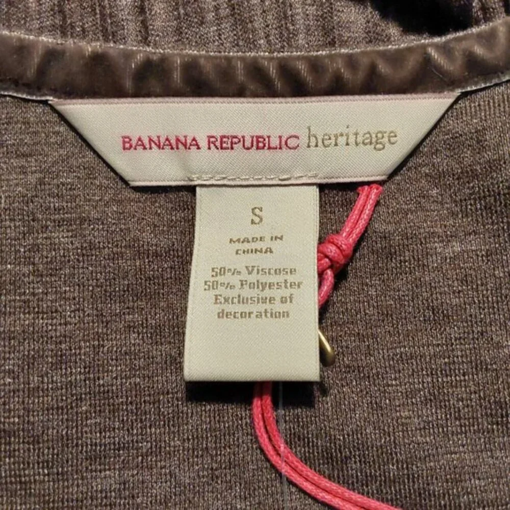 Banana Republic NWT Sleeveless V-Neck Pleated Knit Dress Work/Office/Casual - S - Picture 7 of 8